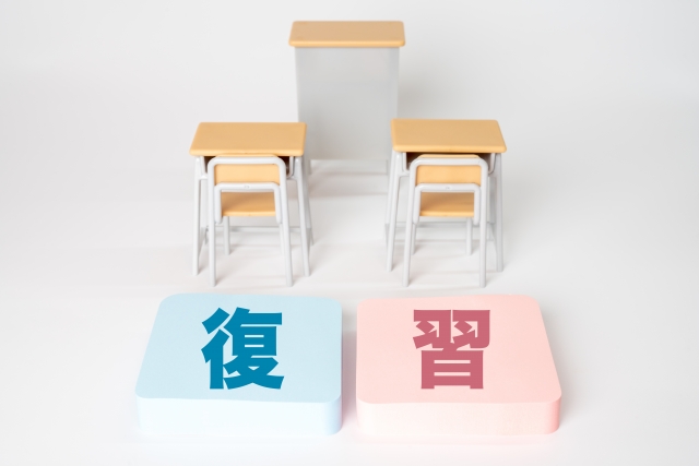 模試やテストが返却されたら解きなおしが大切！【東京葛西の国語塾】